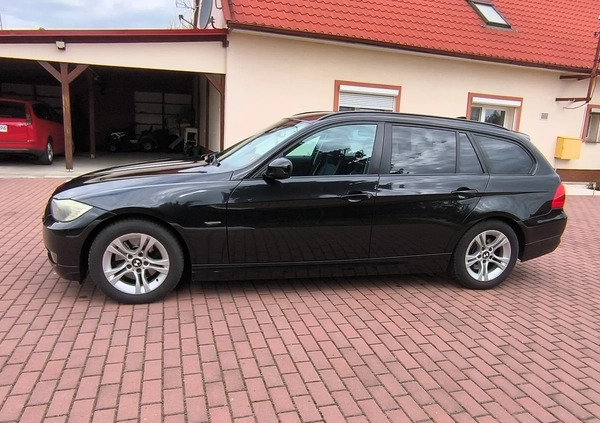 BMW Seria 3 cena 25500 przebieg: 284300, rok produkcji 2010 z Głowno małe 254